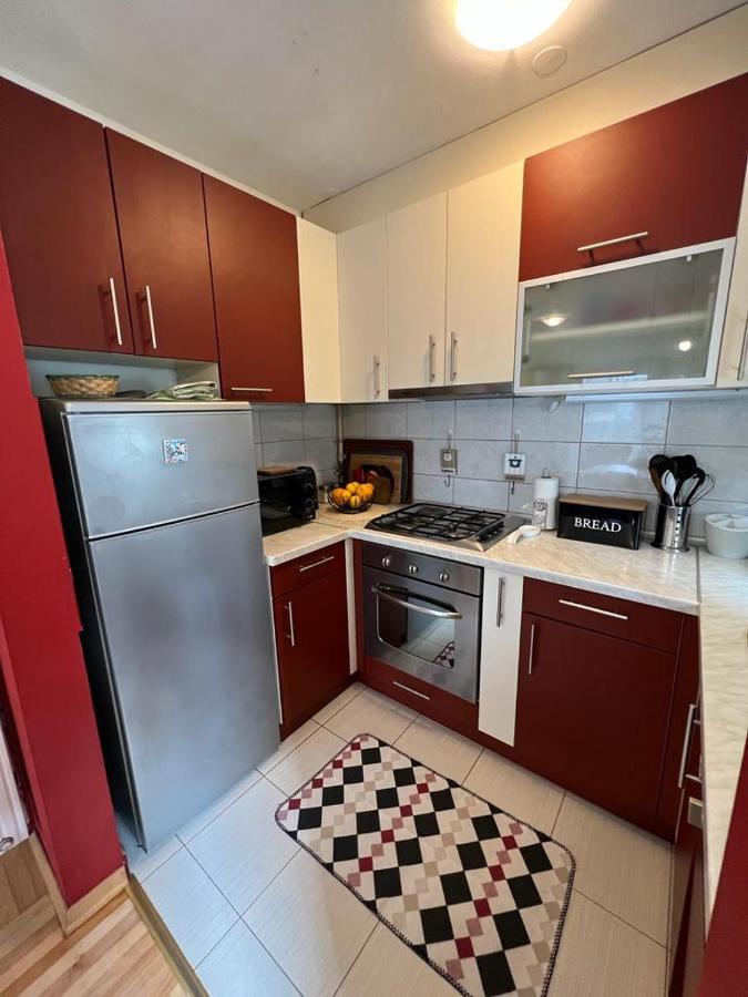 Apartman West - Private Parking Place Zagreb Buitenkant foto
